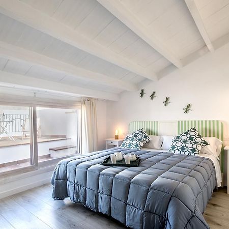 Townhouse On The Rocks By Homevillas360 โปเญนซา ภายนอก รูปภาพ